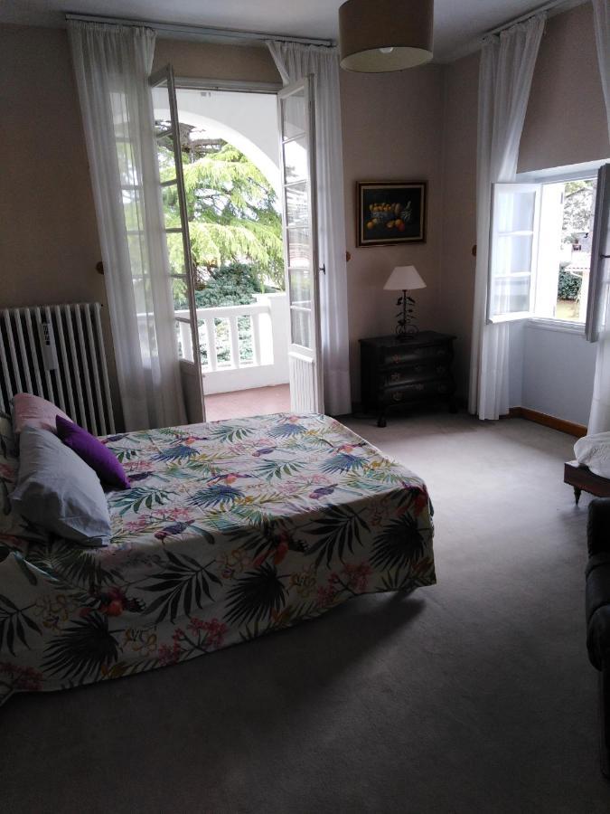 La Maison Basque Sainte-Livrade-sur-Lot Eksteriør billede