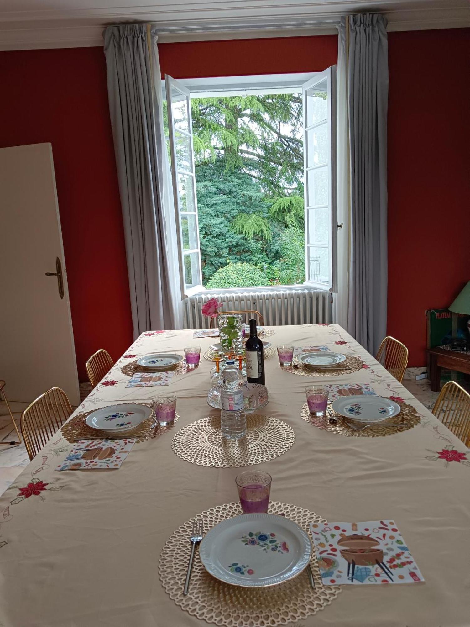 La Maison Basque Sainte-Livrade-sur-Lot Eksteriør billede